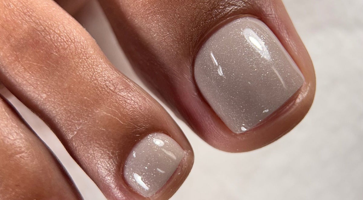 Pedicure finish by Sasha.B.B.B Nail Studio